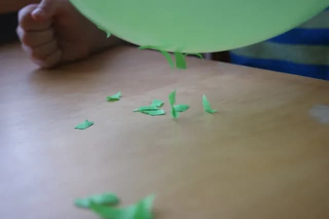 Jak naelektryzować balon: proste metody na efektowne eksperymenty Jak naelektryzować balon: proste metody na efektowne eksperymenty